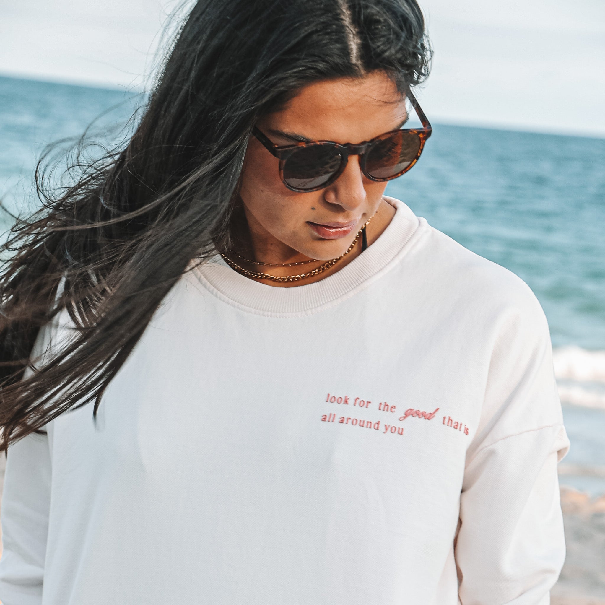 FIND THE GOOD - CREWNECK