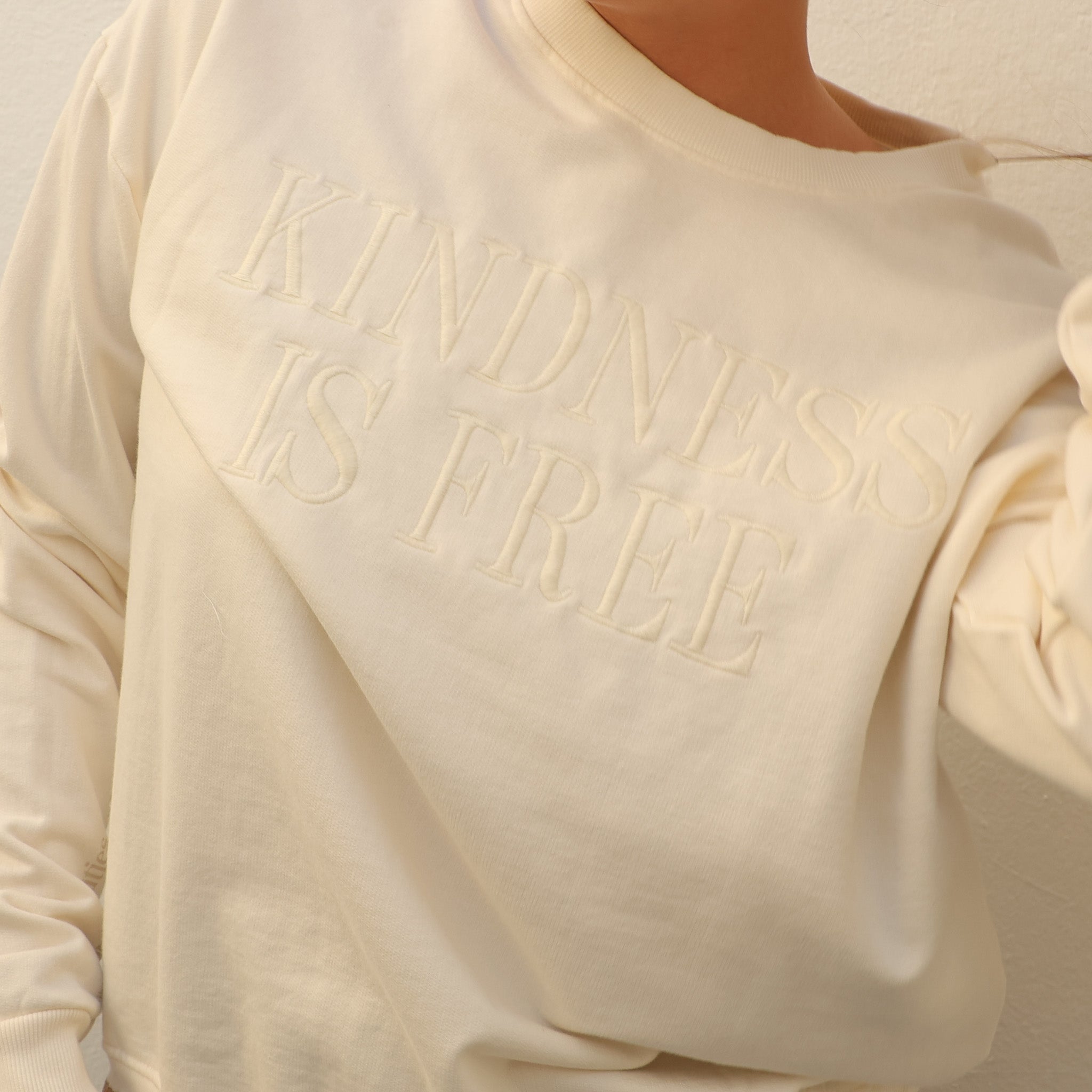 KINDNESS IS FREE - CREWNECK