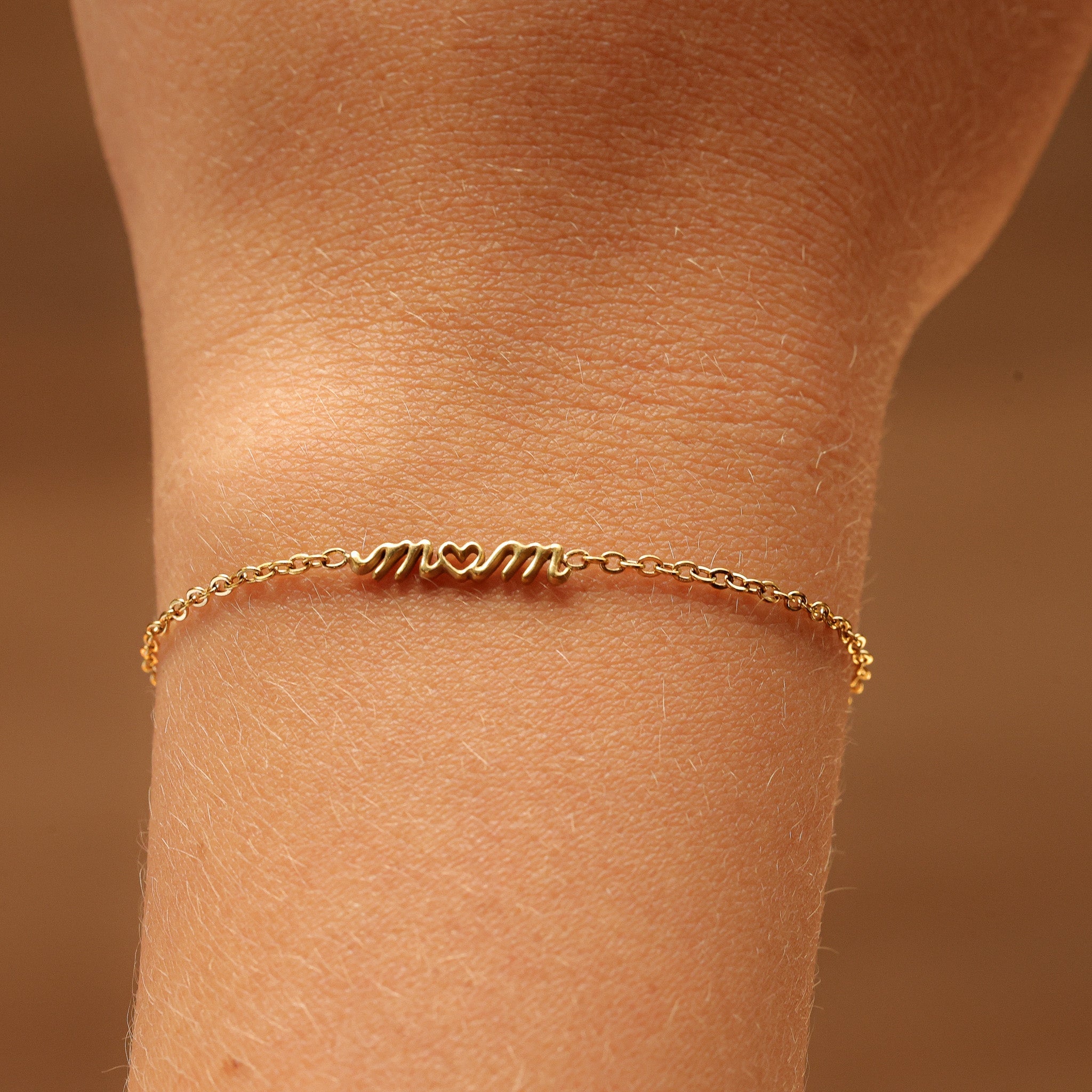 MOM CHAIN BRACELET - Inspiration Co.