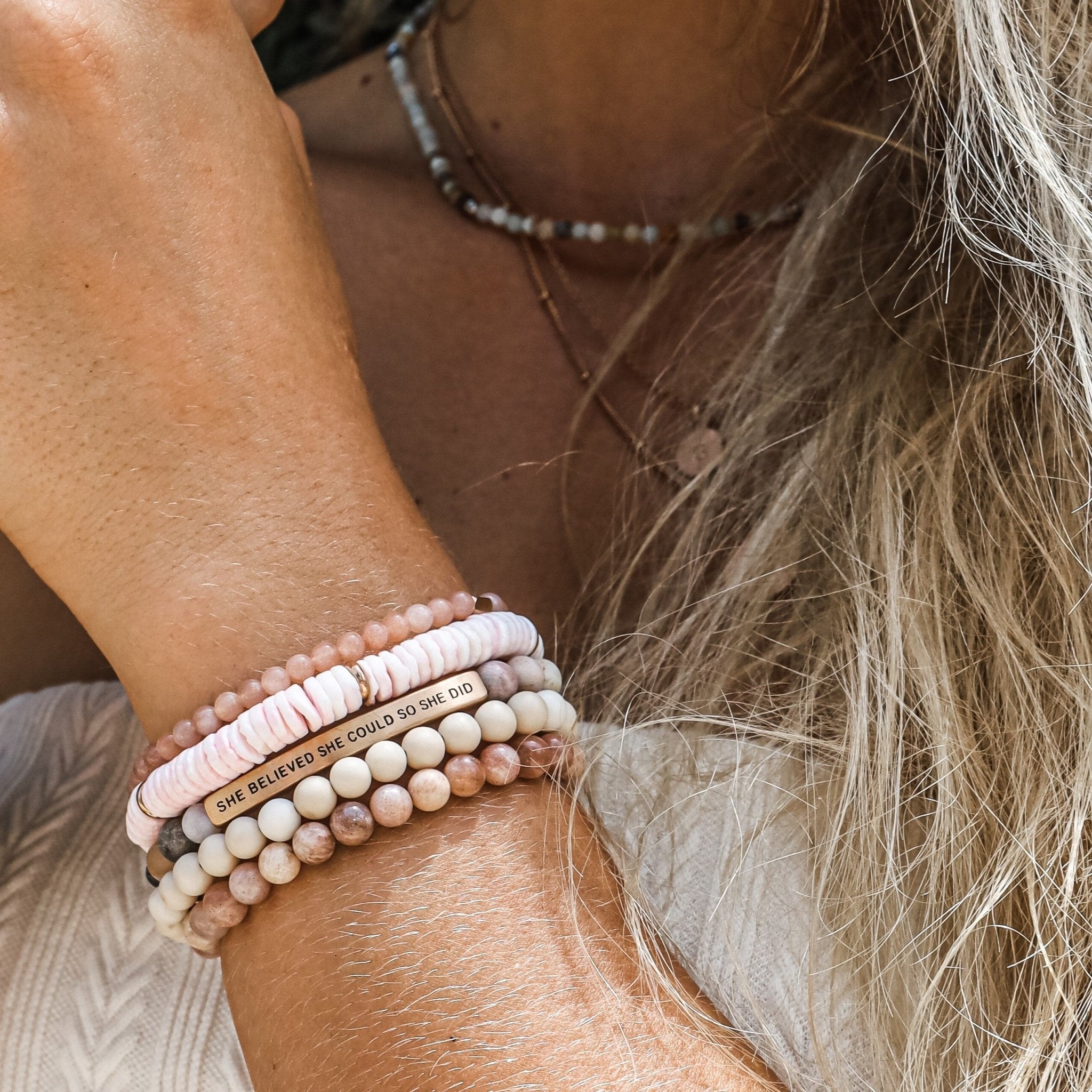 PUKA SHELLS - ACCENT BRACELET - Inspiration Co.
