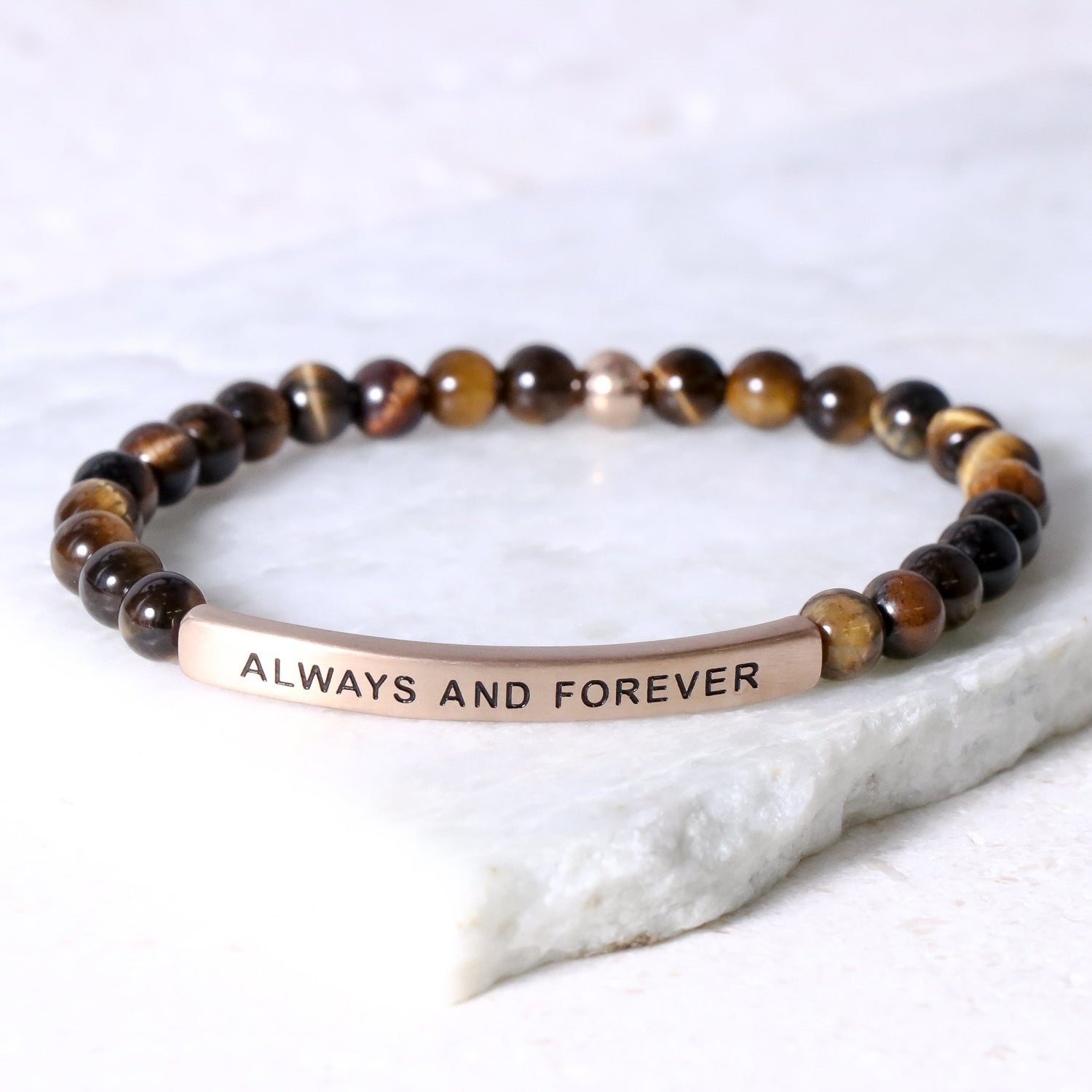 (Tiger Eye)