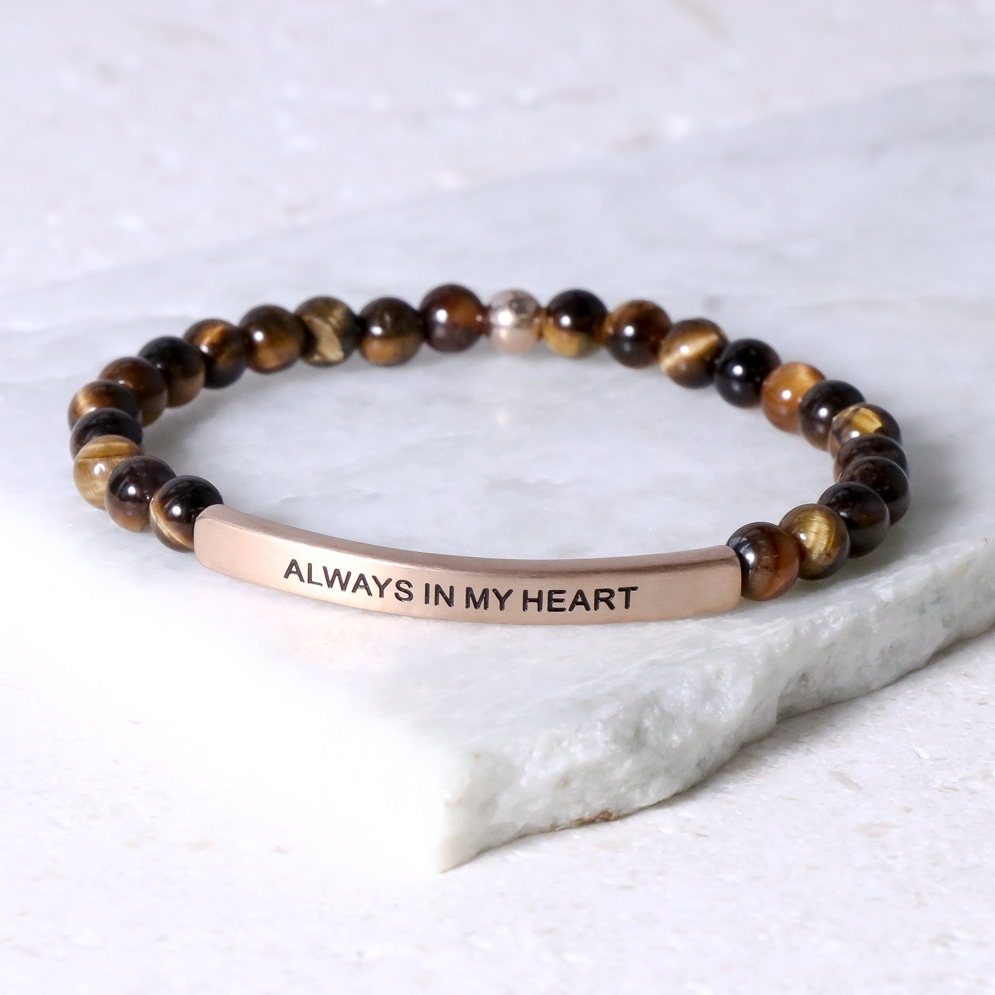 (Tiger Eye)