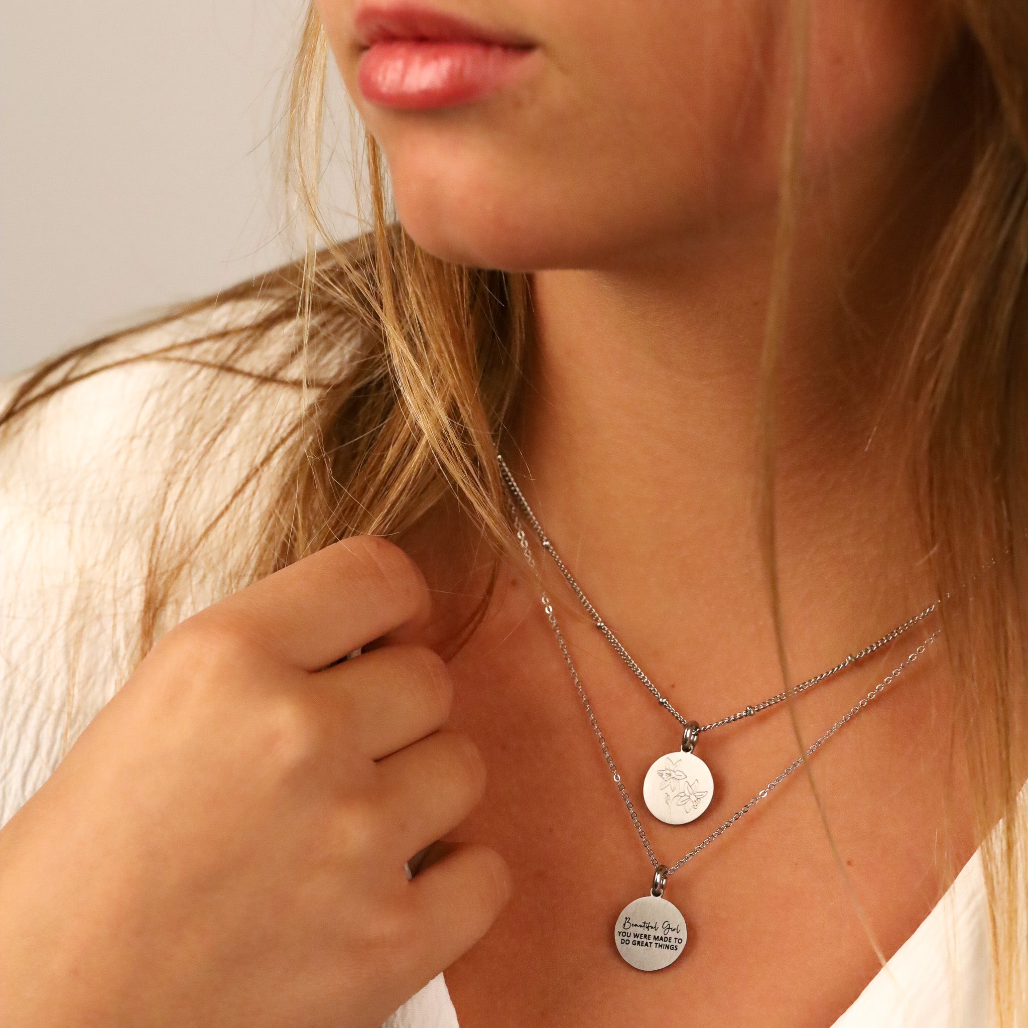 BEAUTIFUL GIRL, YOU WERE MADE TO DO GREAT THINGS PENDANT - Inspiration Co.