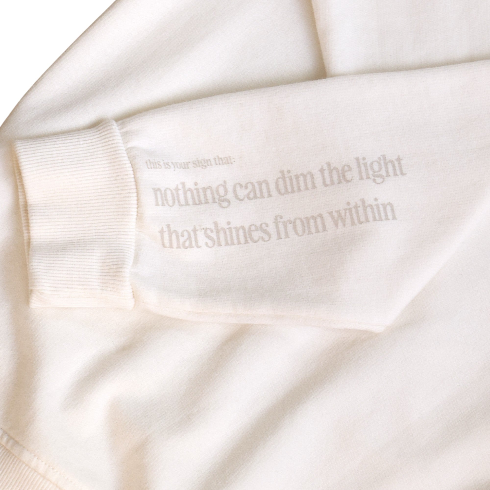 BE THE LIGHT - CREWNECK