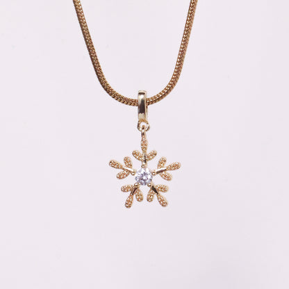 SNOWFLAKE CHARM