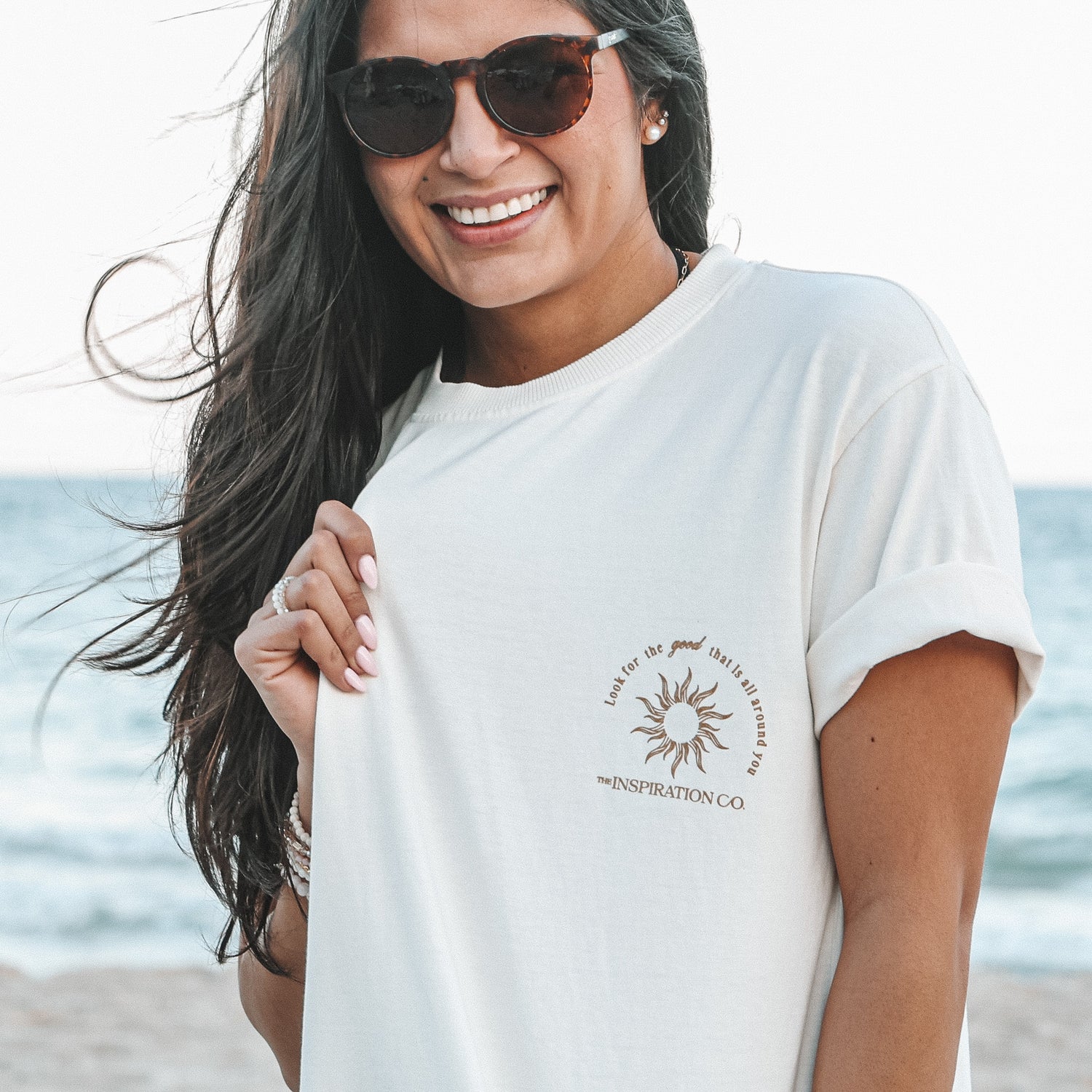 LOOK FOR THE GOOD MID - CROP TEE