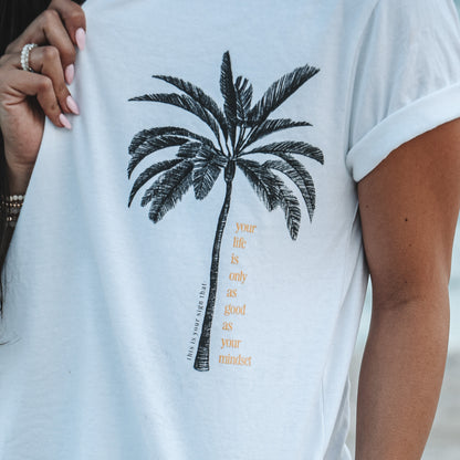 CHILL VIBES - CROP TEE