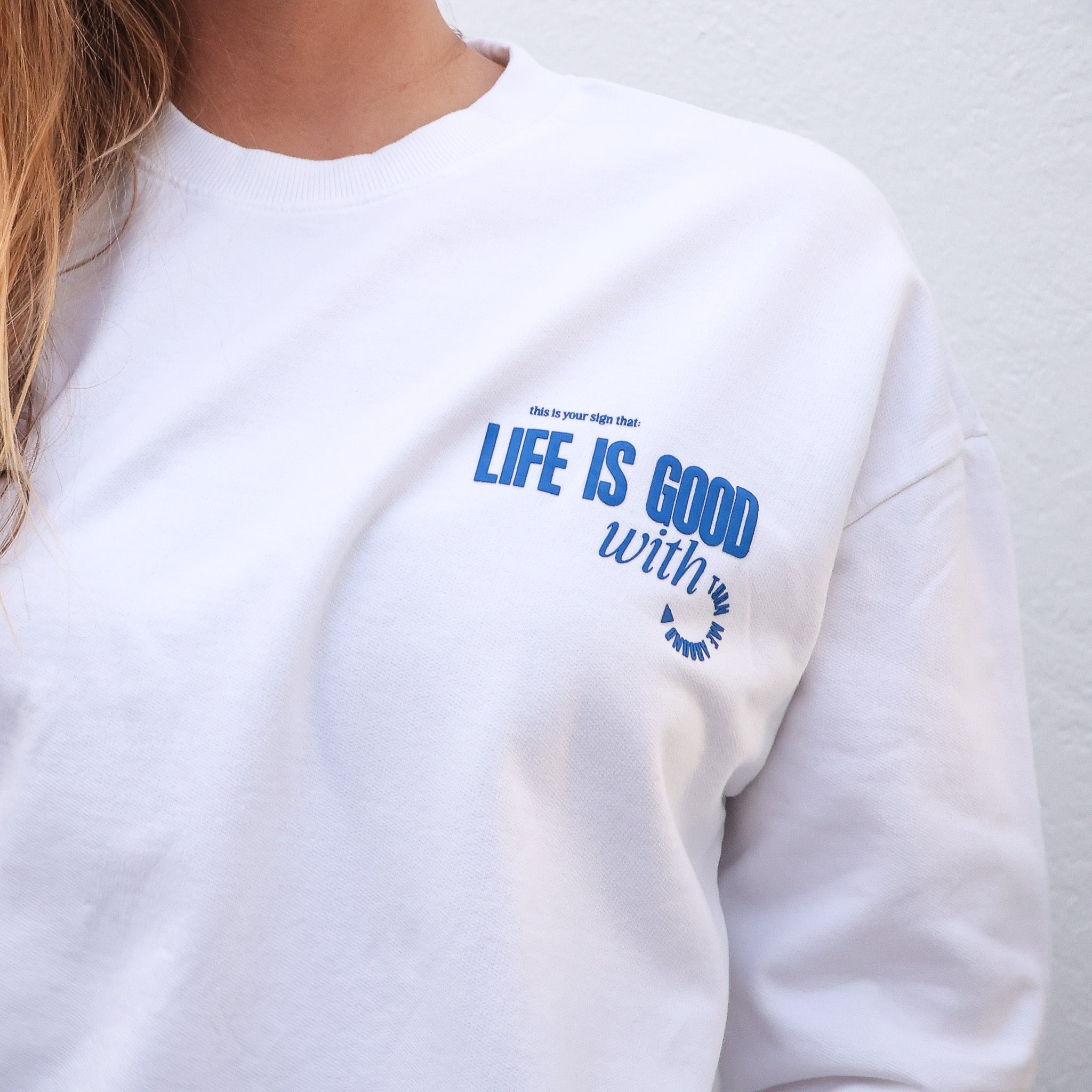 LIFE IS GOOD - CREWNECK