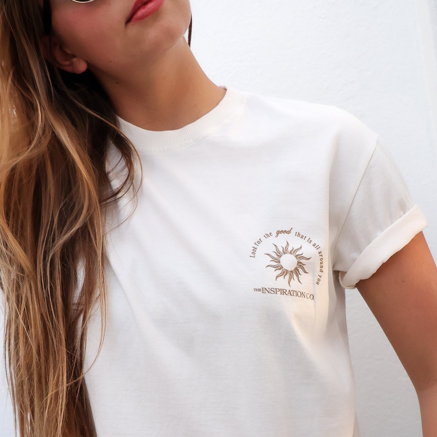 LOOK FOR THE GOOD MID - CROP TEE