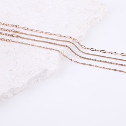PAPERCLIP ACCENT CHAIN BRACELET - Inspiration Co.