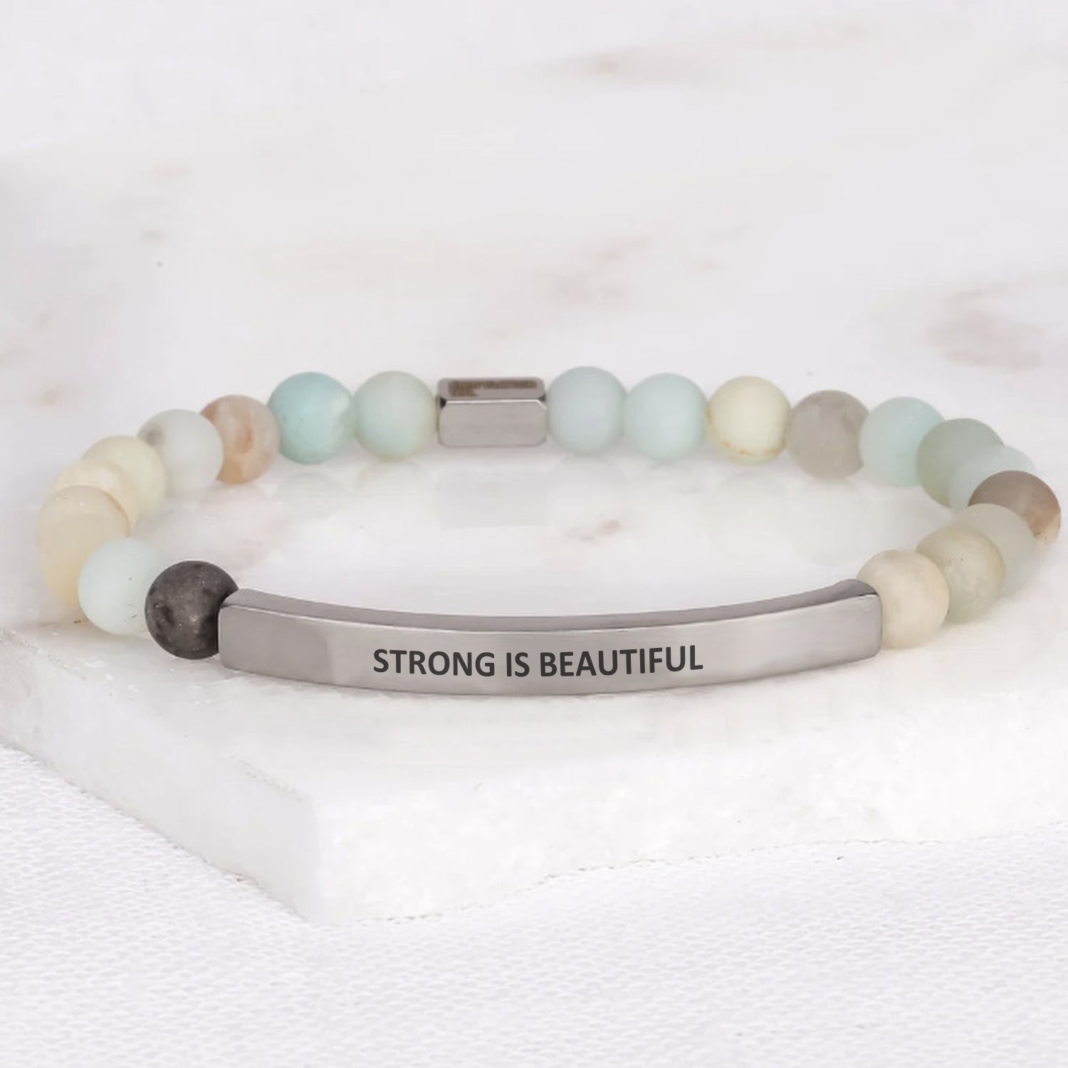 STRONG IS BEAUTIFUL - Inspiration Co.