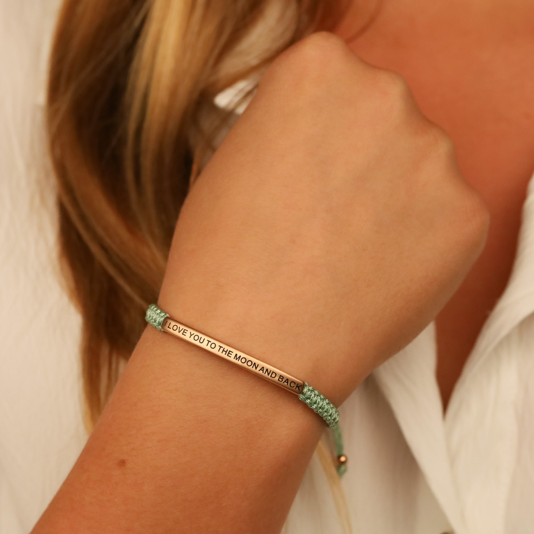 I LOVE YOU TO THE MOON AND BACK ROPE BRACELET - Inspiration Co.