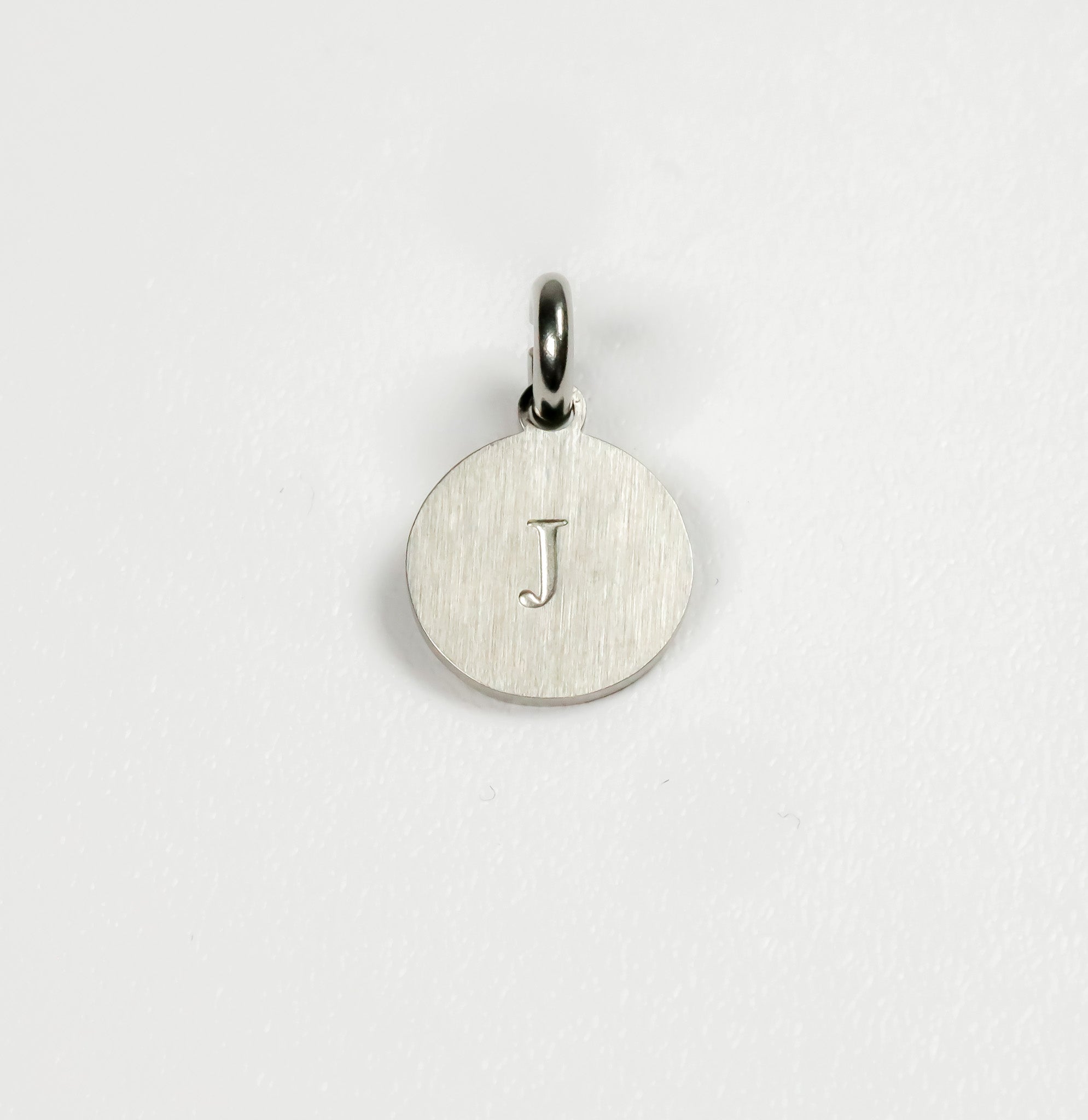 &quot;J PENDANT - Inspiration Co.