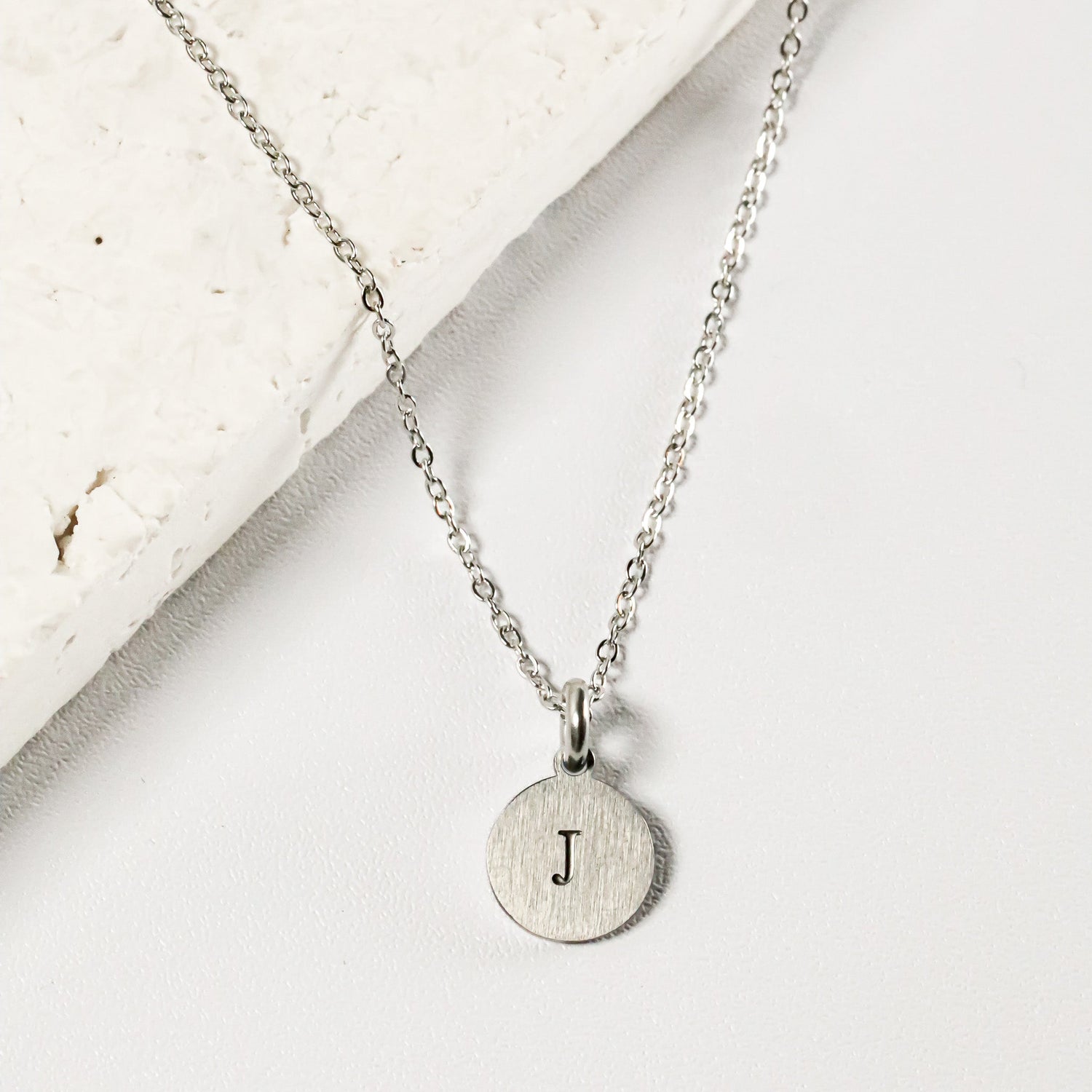 &quot;J PENDANT - Inspiration Co.