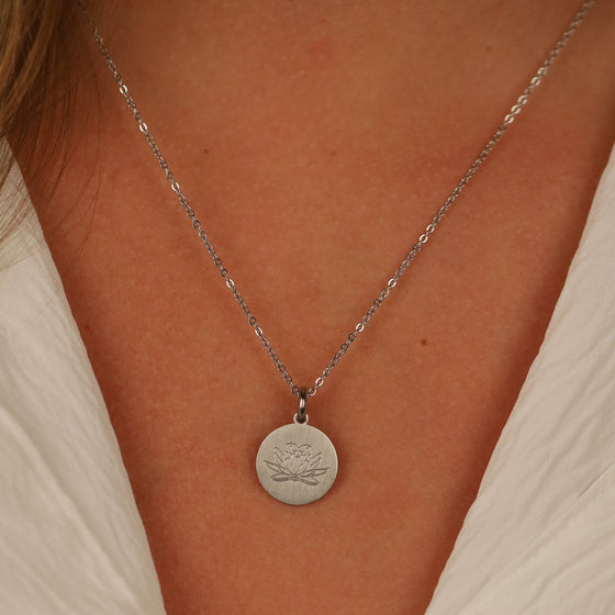 WATER LILY BIRTH-FLOWER PENDANT - Inspiration Co.